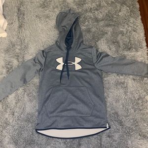 BRAND NEW! NEVER WORN! light weight but soft on the inside. MAKE OFFERS!!!!